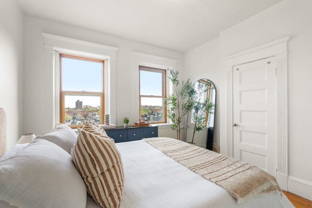 8 Garrison Street, Unit 709 Boston, MA 02116 - Photo 12 of 19