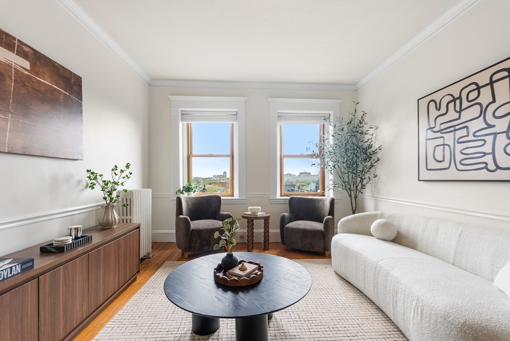 8 Garrison Street, Unit 709 Boston, MA 02116 - Photo 5 of 19