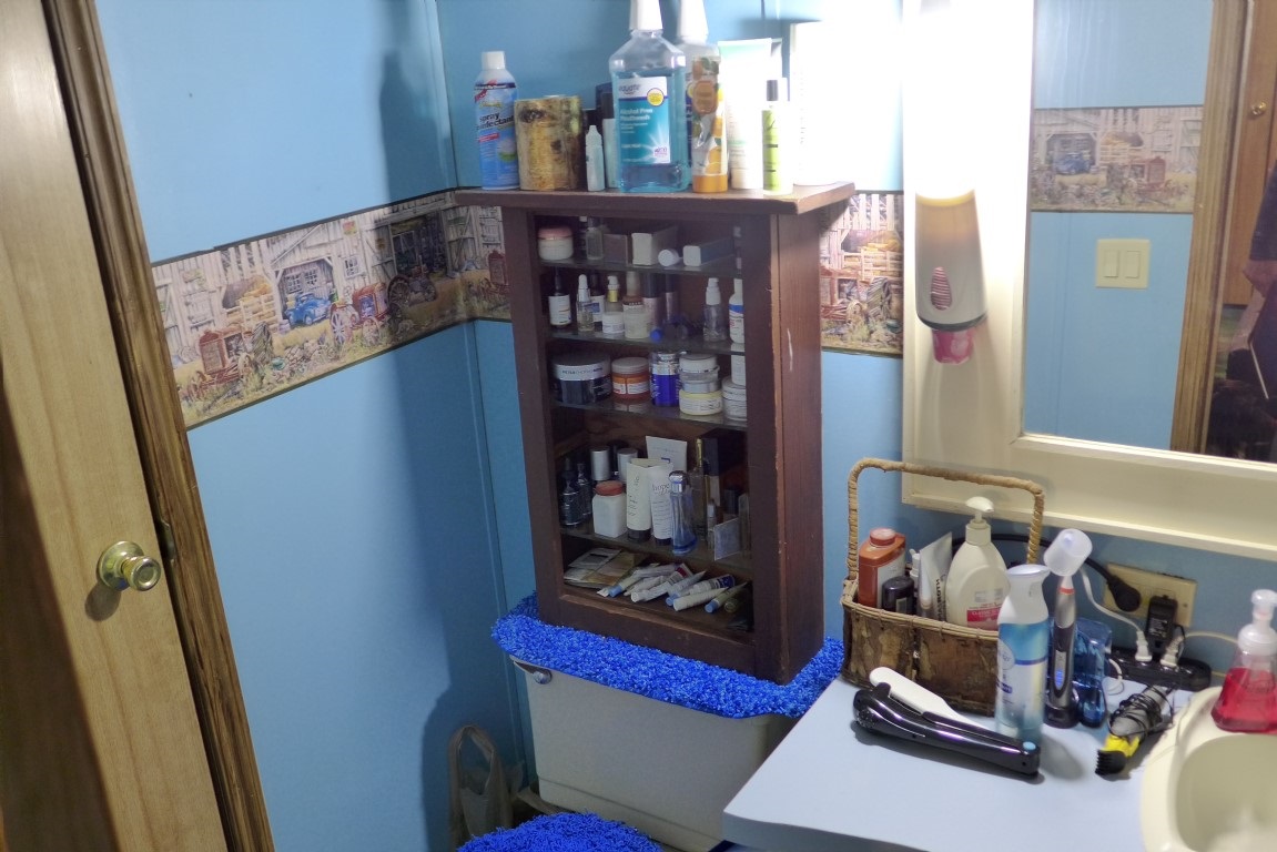 3822 Beard Road Loogootee, IN 47553 - Photo 9 of 11