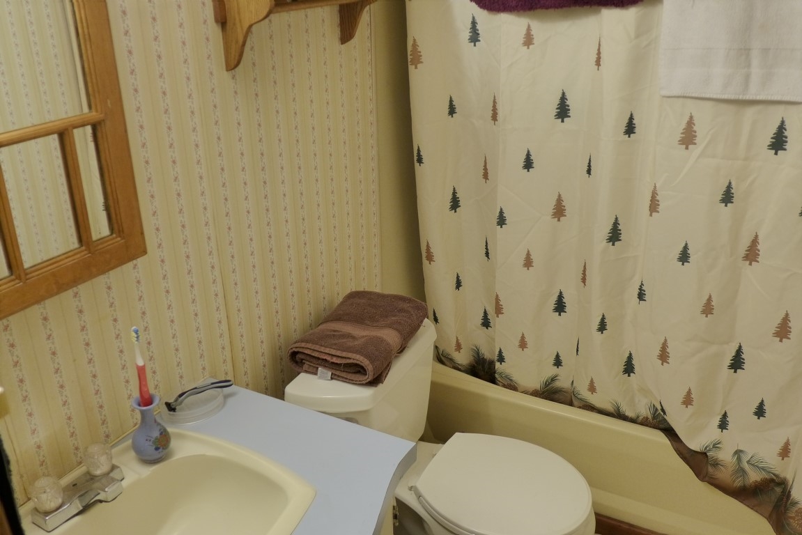3822 Beard Road Loogootee, IN 47553 - Photo 10 of 11