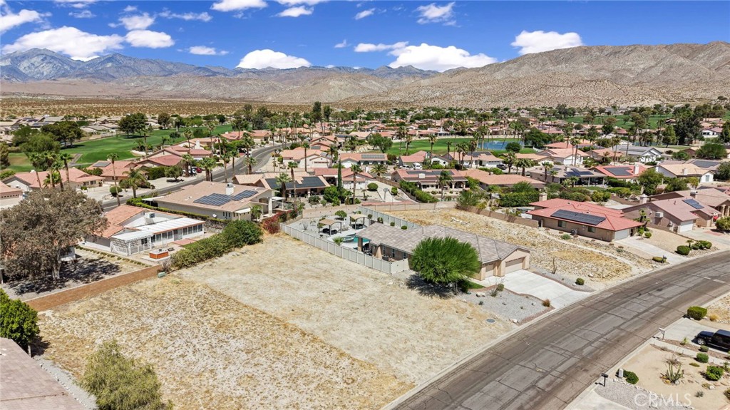 9731 Capiland Road Desert Hot Springs, CA 92240 - Photo 11 of 13 Gallery Image 11
