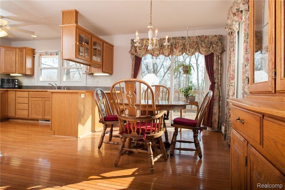 13473 South Horrell Road Fenton, MI 48430 - Photo 17 of 38 13473SHorrell-115.jpg