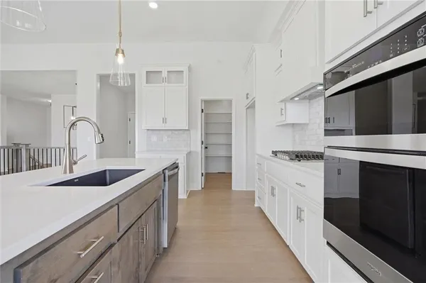 $921,850 | 9915 Stockdale Road, Liberty, MO 64068