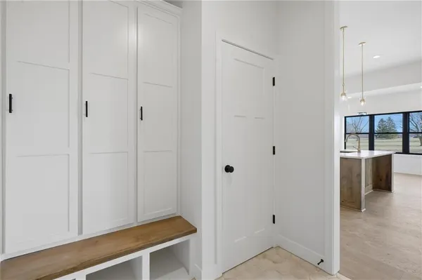 $921,850 | 9915 Stockdale Road, Liberty, MO 64068