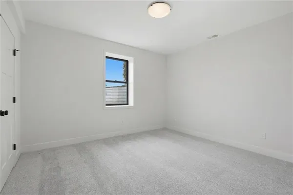 $921,850 | 9915 Stockdale Road, Liberty, MO 64068