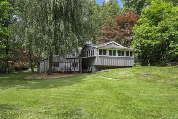 $649,000 | 106 Ridgeland Road, South Salem, NY 10590