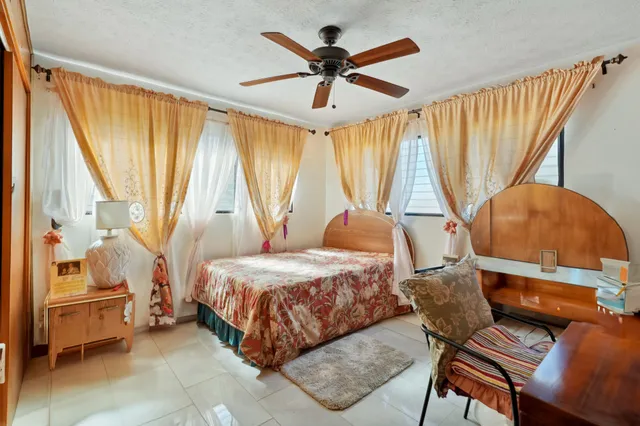 $1,200,000 | 9442 Keahi Place, Waimea, HI 96796