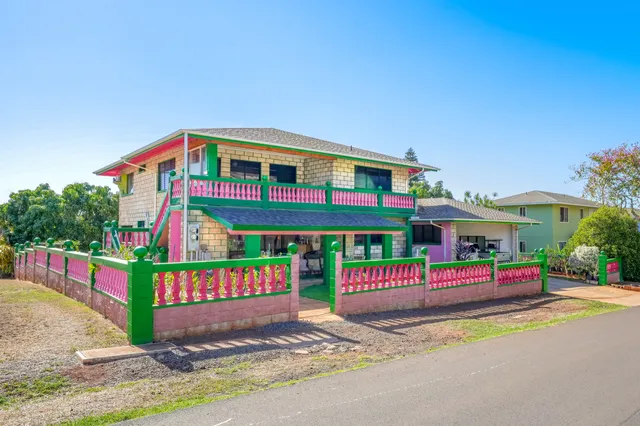 $1,200,000 | 9442 Keahi Place, Waimea, HI 96796