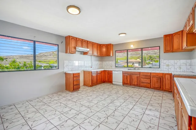 $1,200,000 | 9442 Keahi Place, Waimea, HI 96796