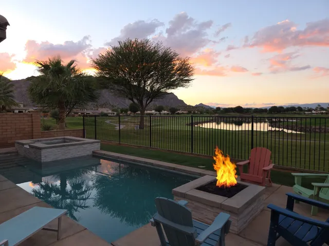 a view of a bench in a patio