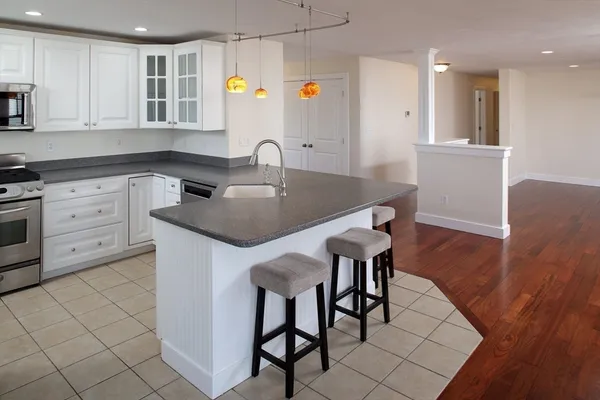 $919,000 | 9 Meade Avenue, Unit 1, Hull, MA 02045