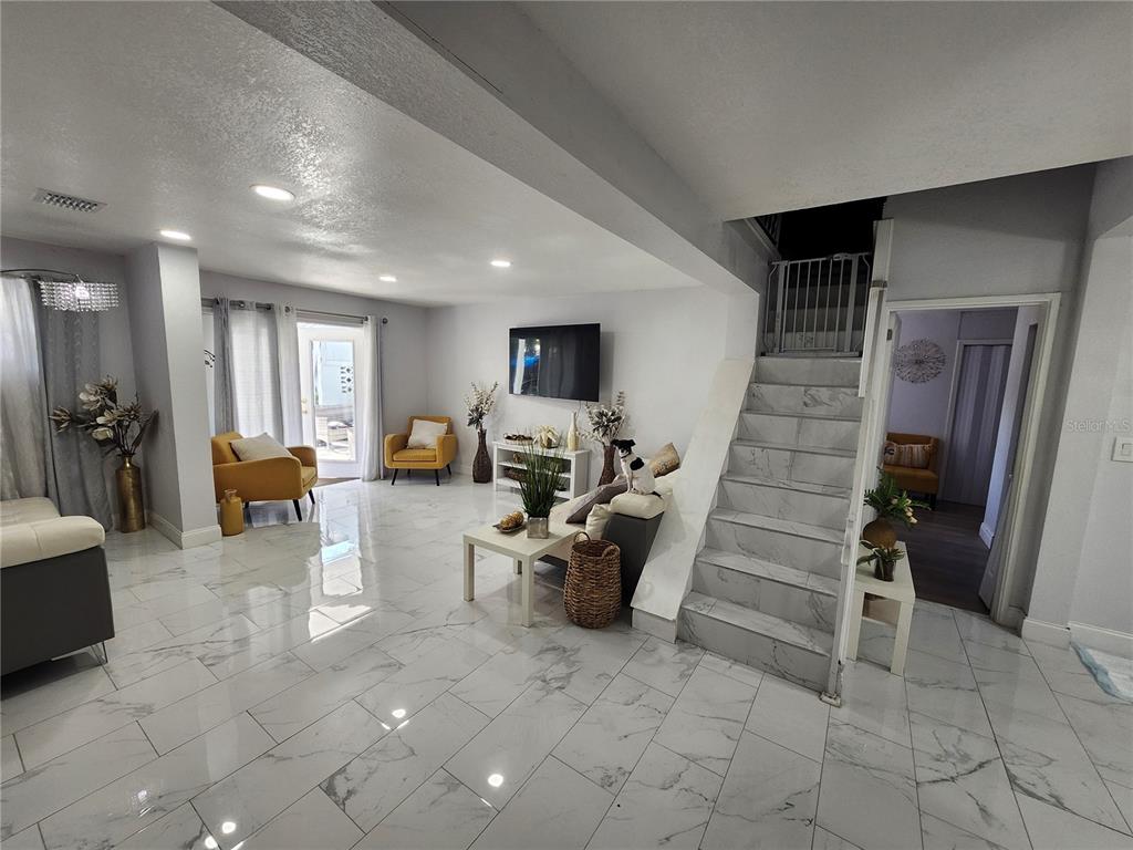 10805 Desoto Road Riverview, FL 33578 - Photo 9 of 46