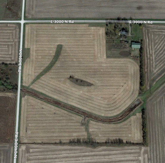 14202 East 3000 N Road Blackstone, IL 61313 - Photo 4 of 24 a bathroom with a shower