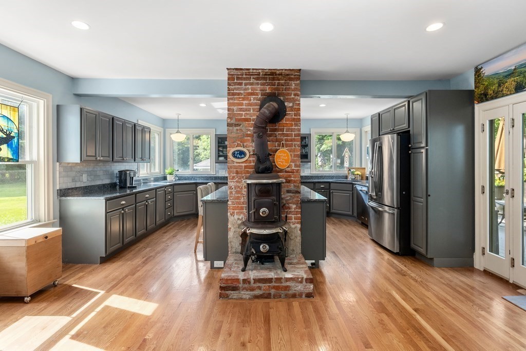 90 Chapman Street Canton, MA 02021 - Photo 13 of 42 Gallery Image 13