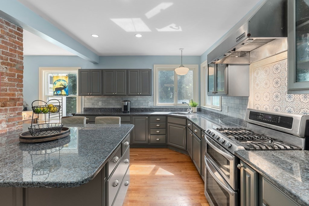 90 Chapman Street Canton, MA 02021 - Photo 9 of 42 Gallery Image 9