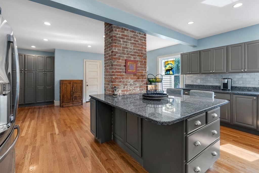 90 Chapman Street Canton, MA 02021 - Photo 10 of 42 Gallery Image 10