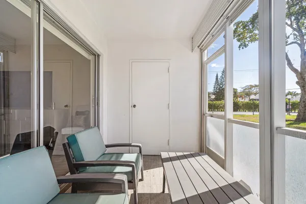 $2,200 | 2440 Southwest 22nd Avenue, Delray Beach, FL 33445