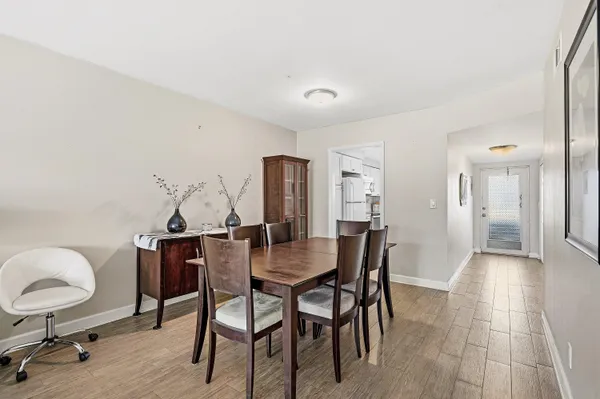 $2,200 | 2440 Southwest 22nd Avenue, Delray Beach, FL 33445