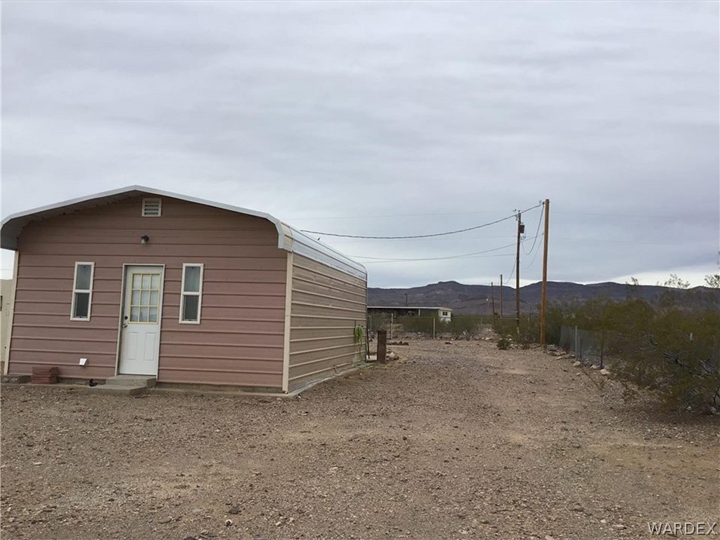 4826 Eden Road Golden Valley, AZ 86413 - Photo 2 of 20