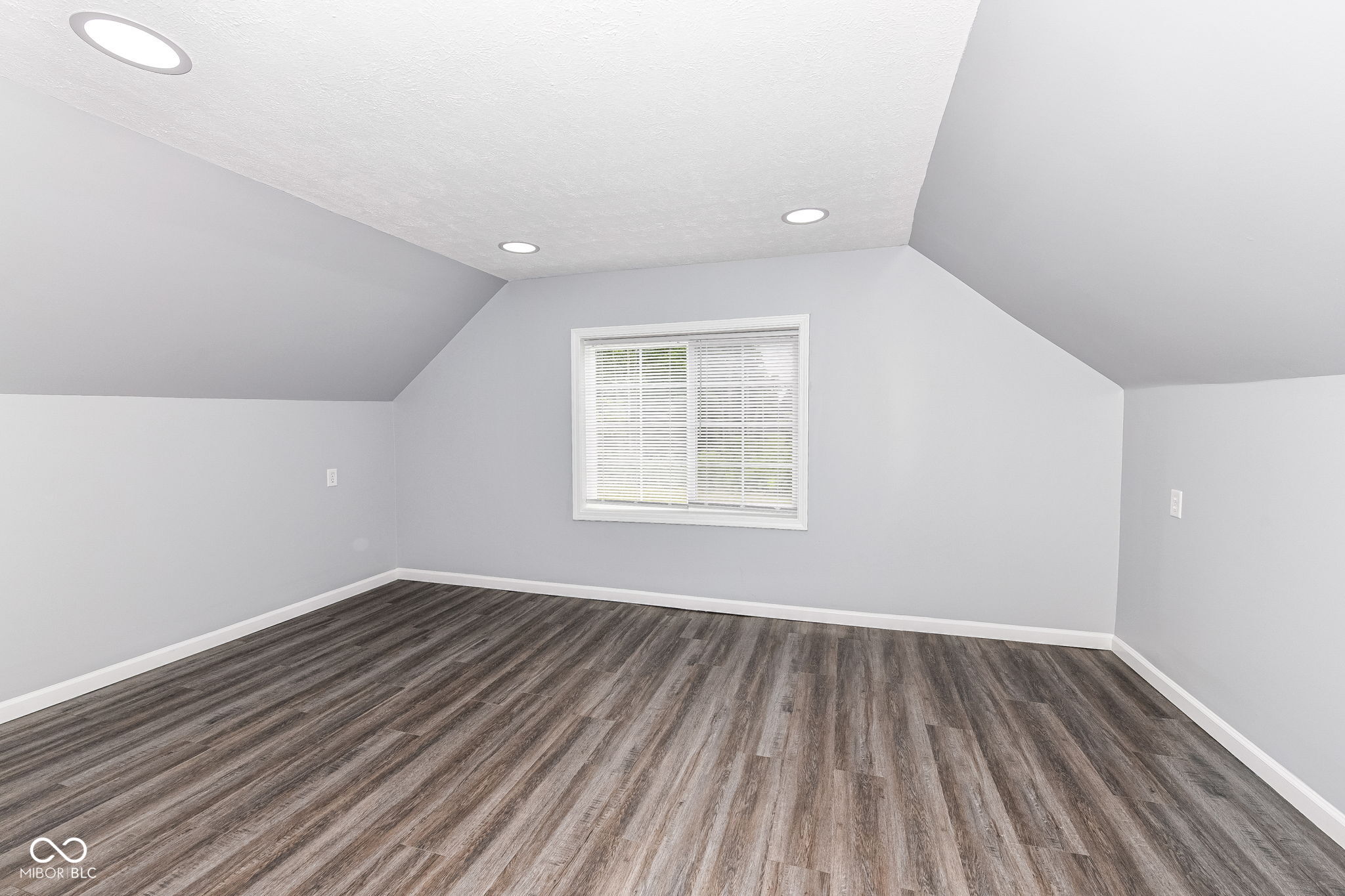 10236 Brookville Road Indianapolis, IN 46239 - Photo 20 of 33 Gallery Image 20