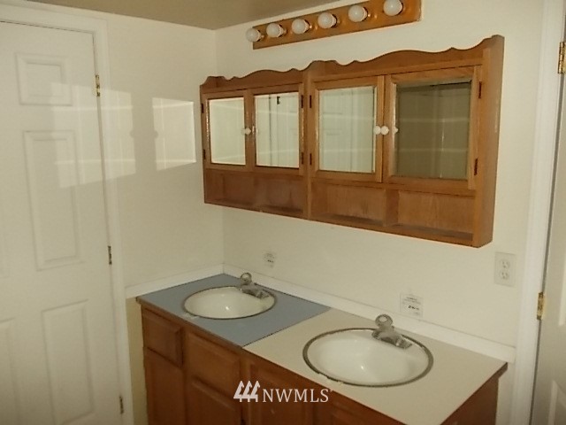 220 East Benson Loop Road Shelton, WA 98584 - Photo 19 of 25 Gallery Image 19