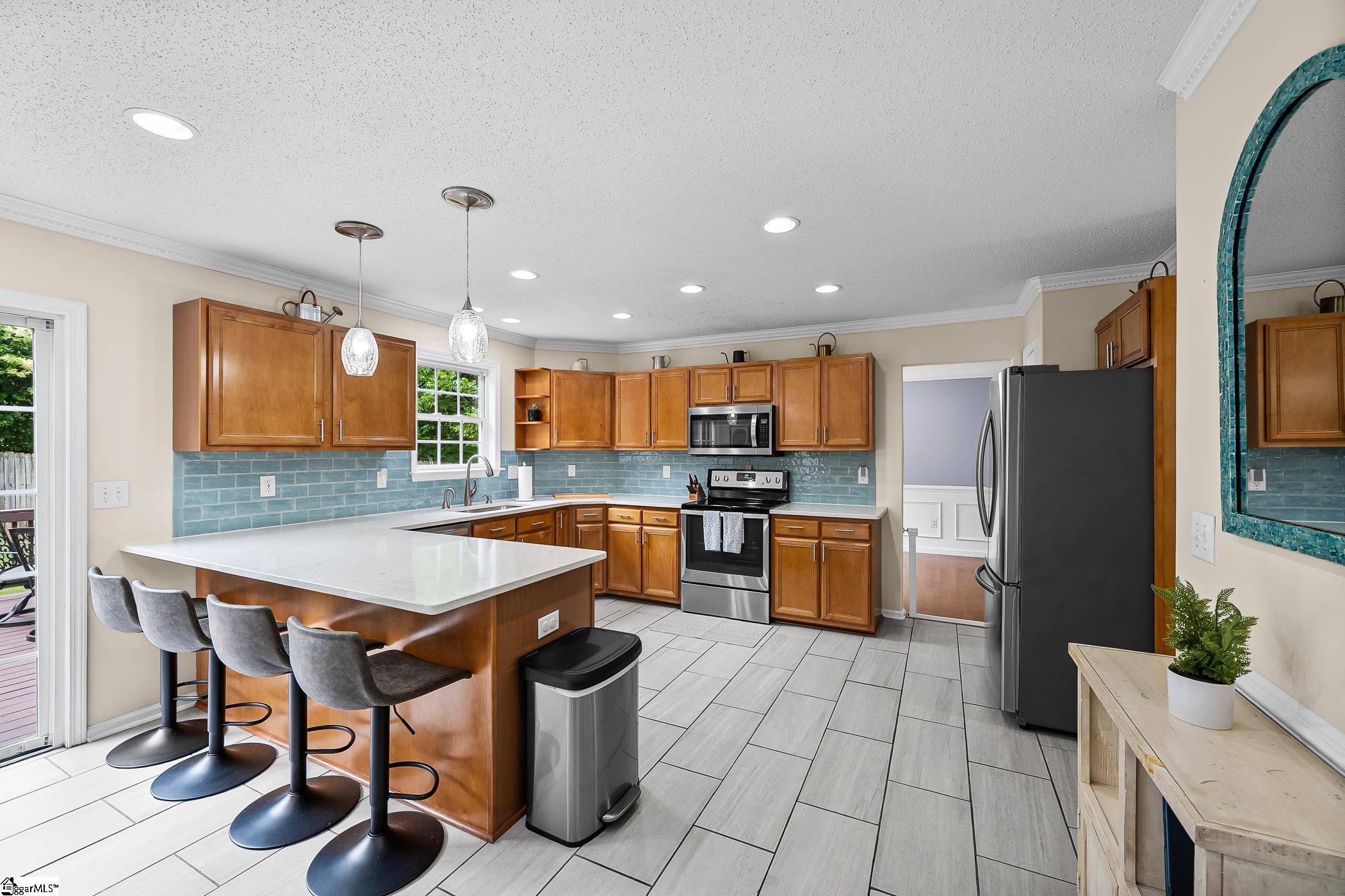121 Steepleview Court Greer, SC 29651 - Photo 11 of 46