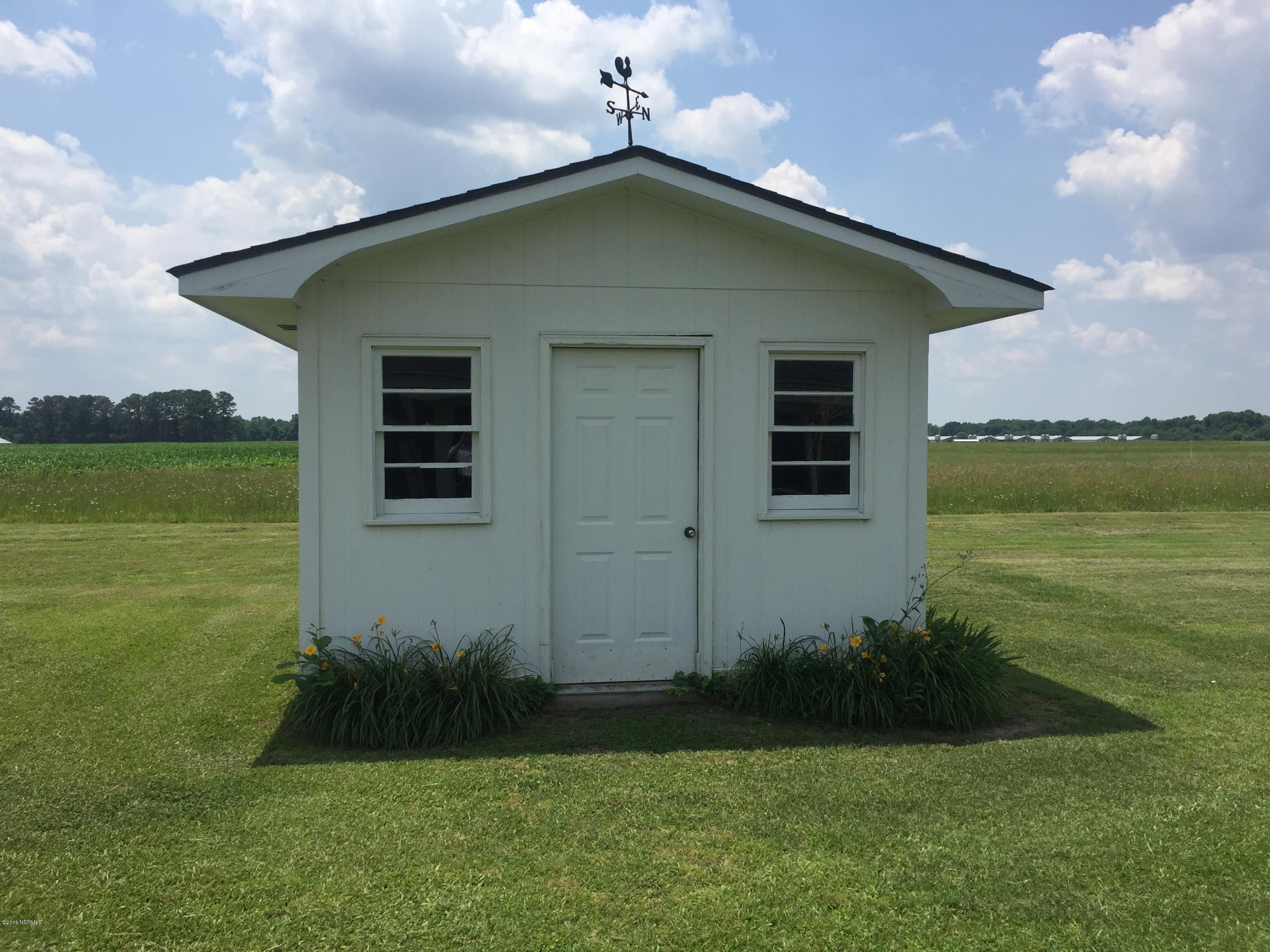 347 Blackmore Road Warsaw, NC 28398 - Photo 24 of 31 Photo May 26, 1 18 56 PM
