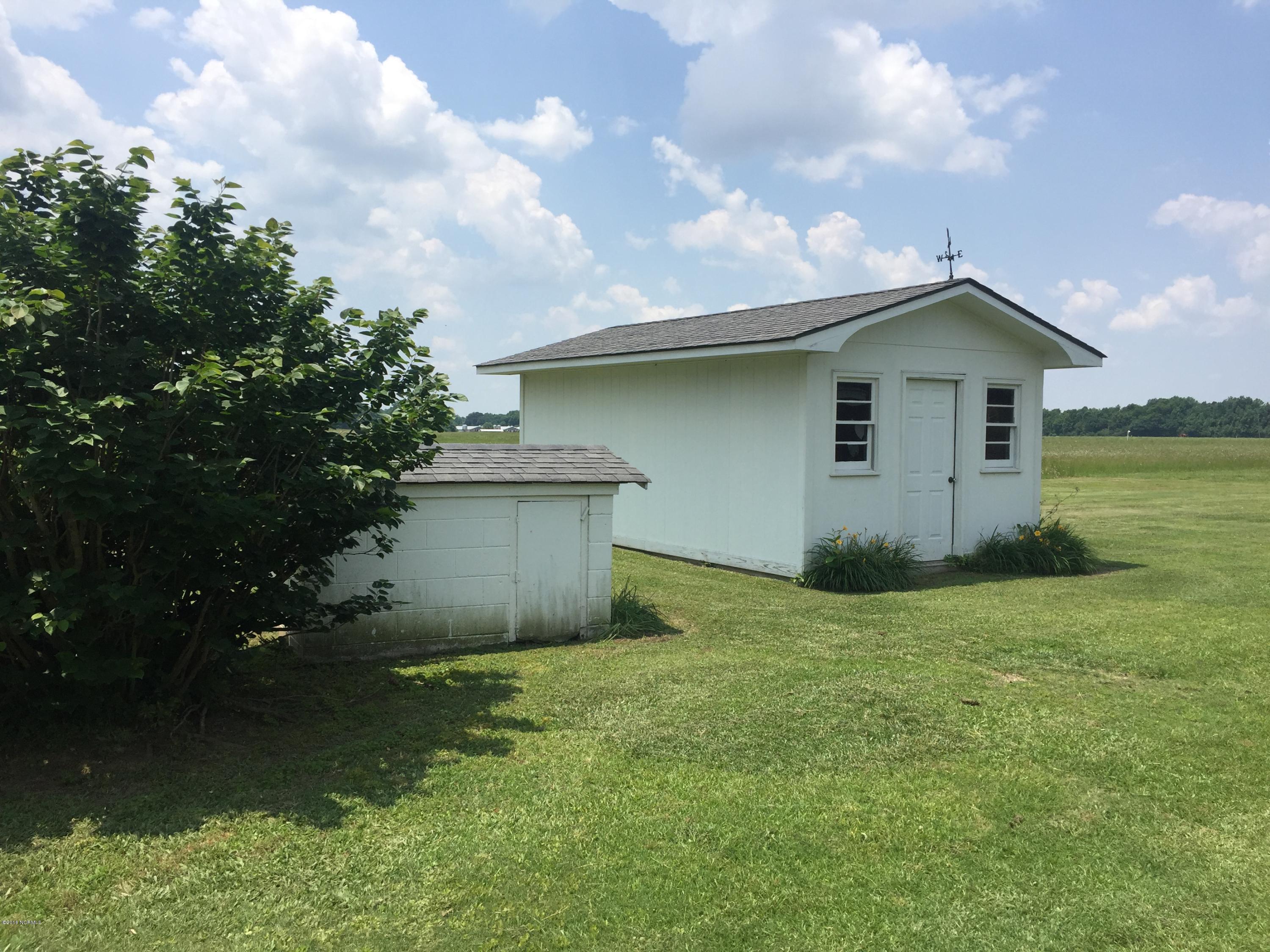 347 Blackmore Road Warsaw, NC 28398 - Photo 26 of 31 Photo May 26, 1 01 59 PM
