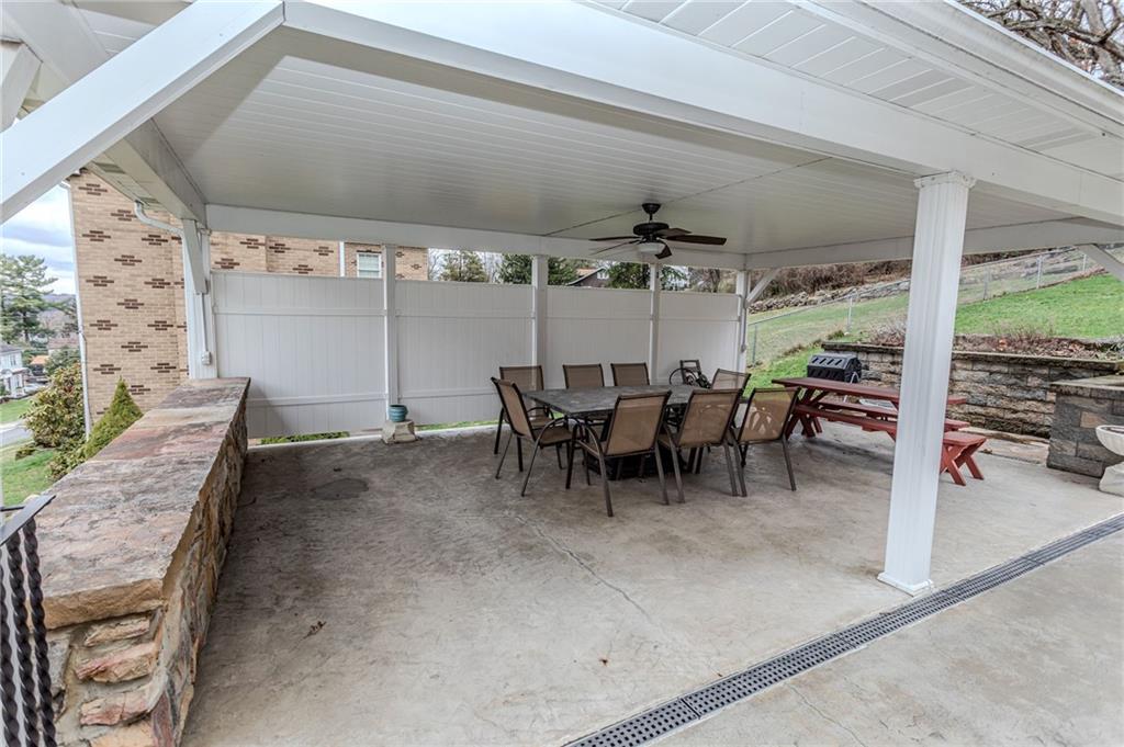 1025 Isabella Road Connellsville, PA 15425 - Photo 10 of 50