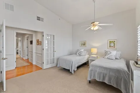 $725,000 | 340 1st Street North, Unit D, St. Petersburg, FL 33701