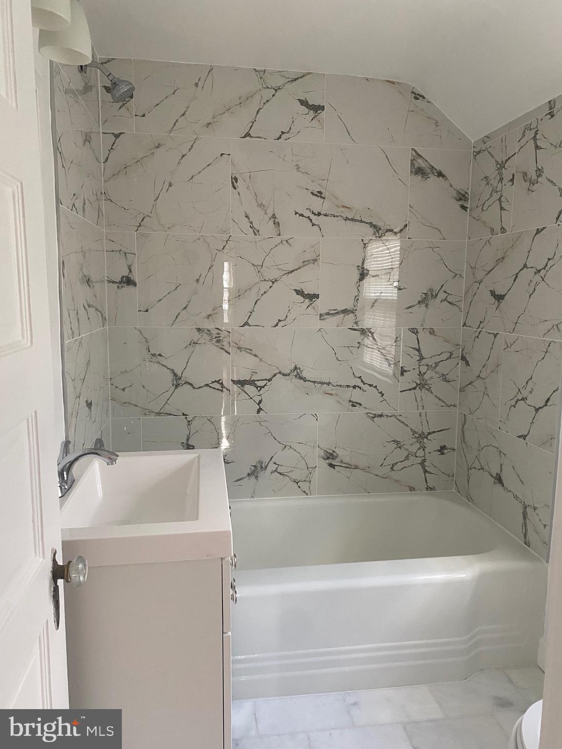 4412 Jones Bridge Road Bethesda, MD 20814 - Photo 15 of 19