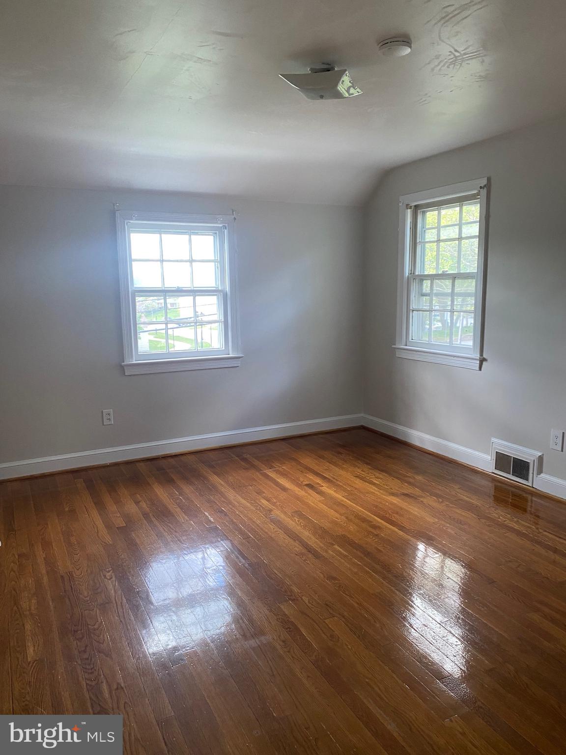 4412 Jones Bridge Road Bethesda, MD 20814 - Photo 16 of 19