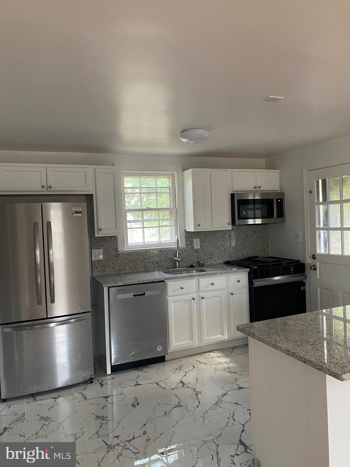 4412 Jones Bridge Road Bethesda, MD 20814 - Photo 4 of 19