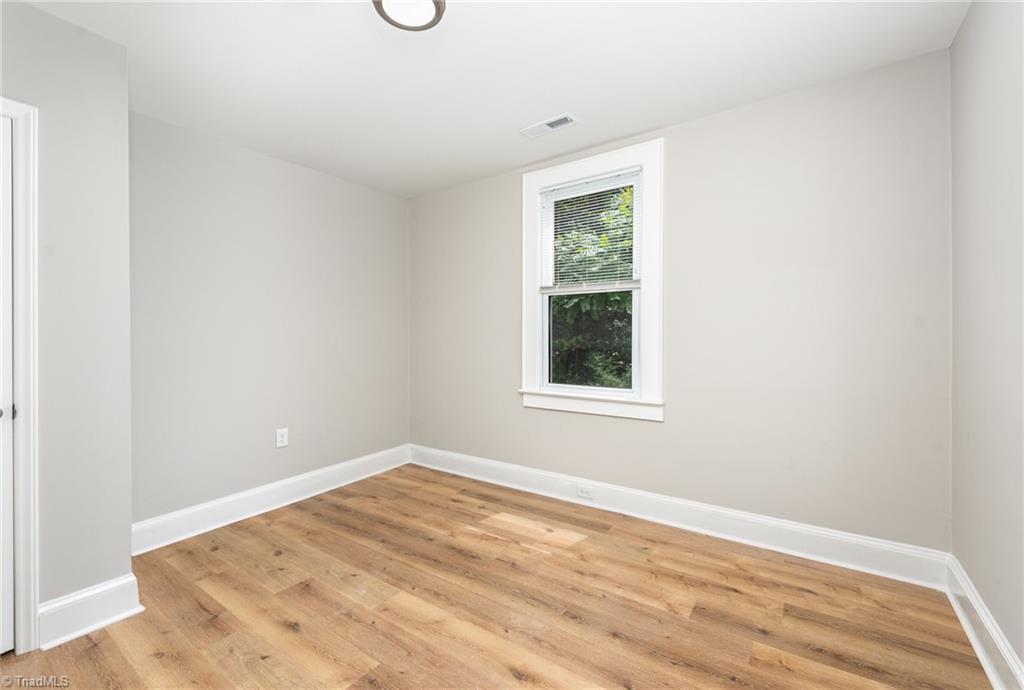 415 Byerly Road Winston-Salem, NC 27101 - Photo 12 of 16 Gallery Image 12