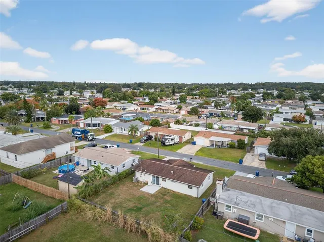 a view of a backyard with garden