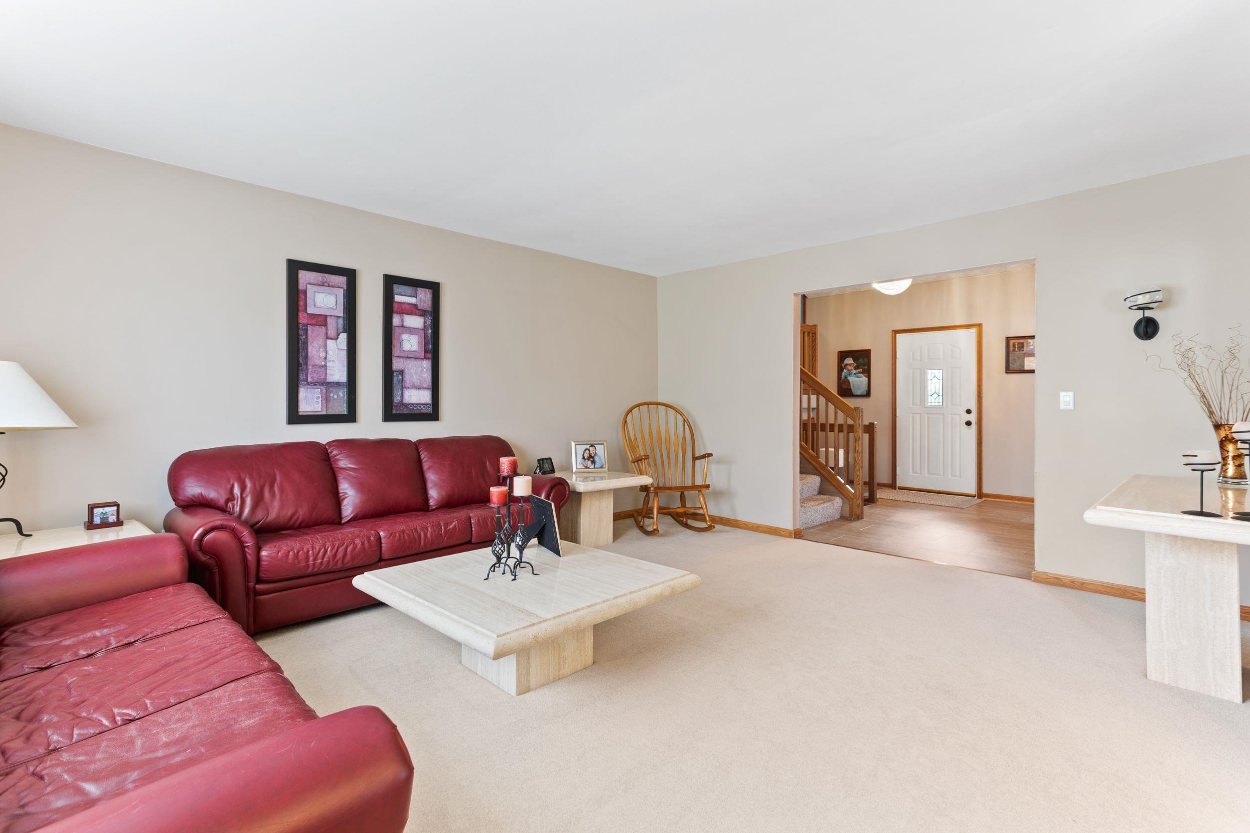 47418 Juniper Road Macomb, MI 48044 - Photo 4 of 36 50085065-4.JPG