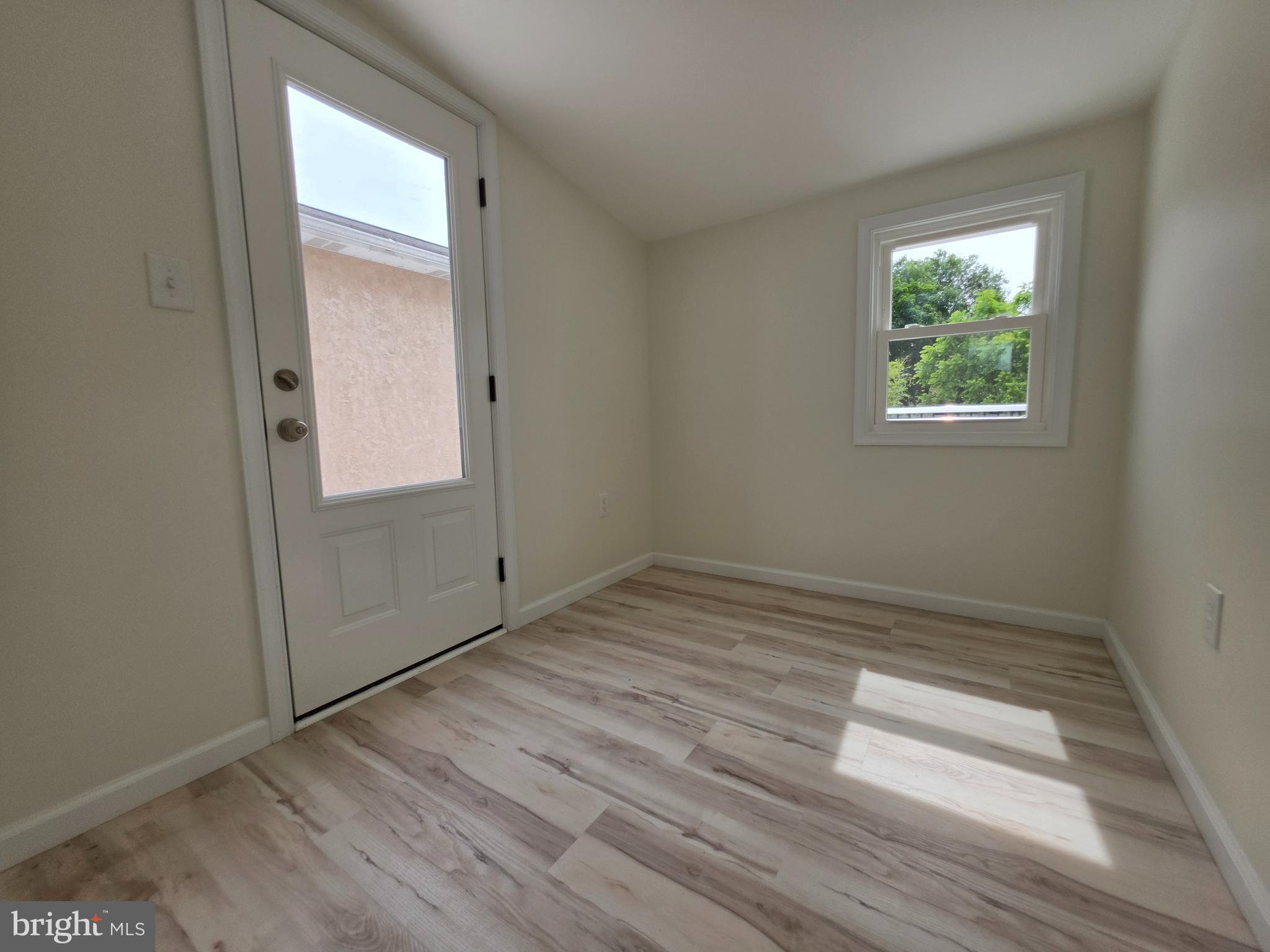 8 North York Road Hatboro, PA 19040 - Photo 15 of 17