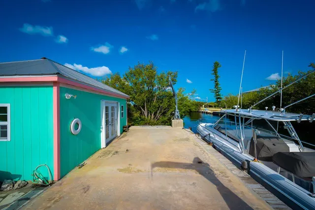 $5,999,000 | 4500 Filer Cove Road, Summerland Key, FL 33042