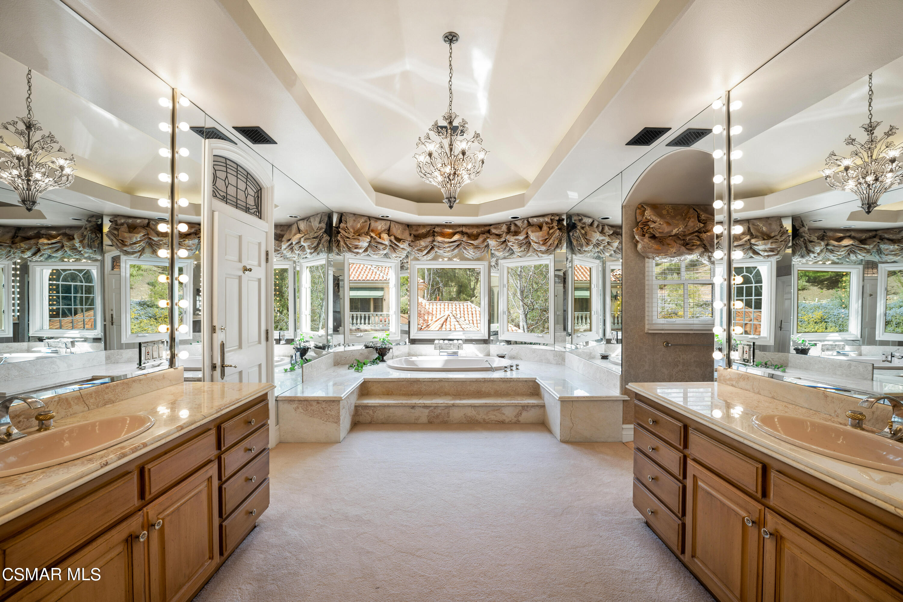 28685 Wagon Road Agoura Hills, CA 91301 - Photo 24 of 43 a large hall with a large tub and sink
