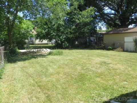 14731 Agnes Avenue Eastpointe, MI 48021 - Photo 5 of 13