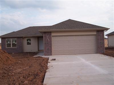 4348 West Nicholas Street Springfield, MO 65802 - Photo 1 of 1 Primary Photo