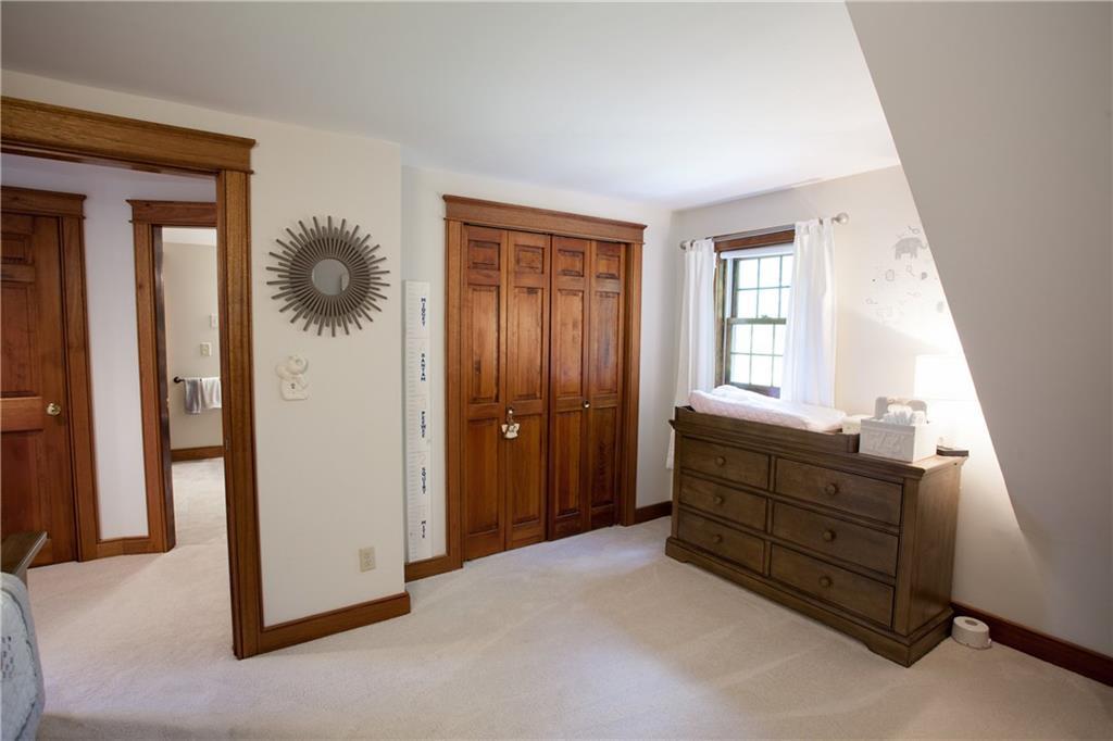6 Riversedge Drive York, ME 03909 - Photo 23 of 35 Neutral colors are move-in ready.