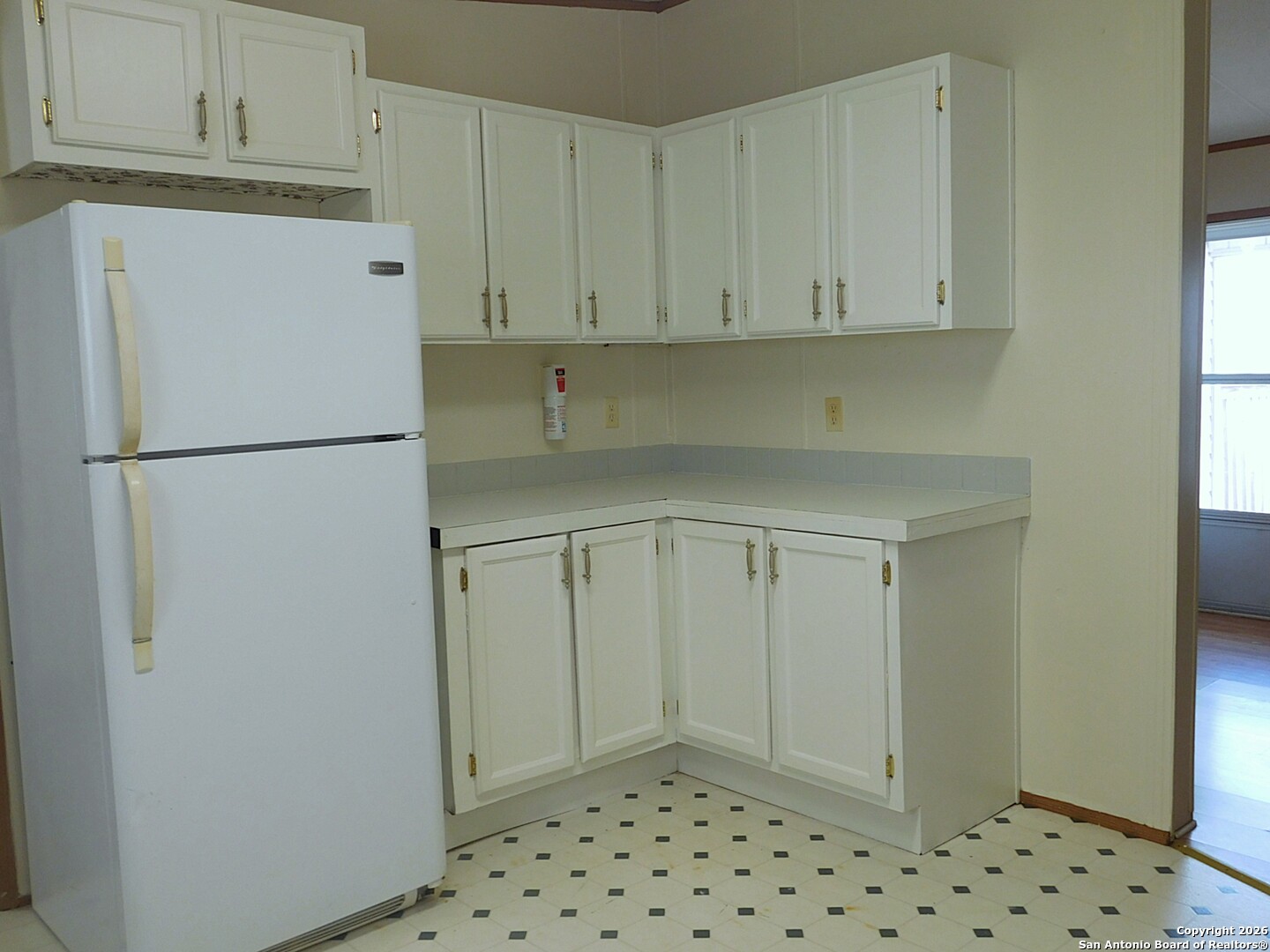 110 Crestfield Drive Pleasanton, TX 78064 - Photo 15 of 33