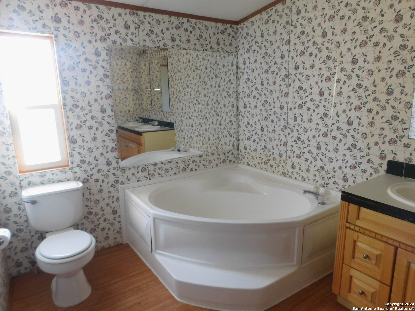 110 Crestfield Drive Pleasanton, TX 78064 - Photo 18 of 33