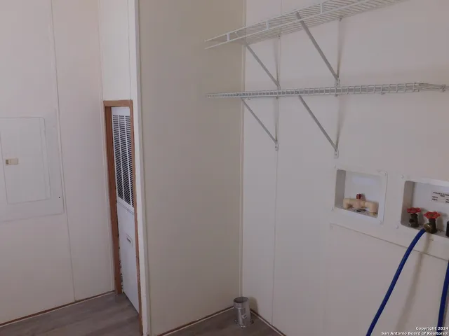 $175,000 | 110 Crestfield Drive, Pleasanton, TX 78064