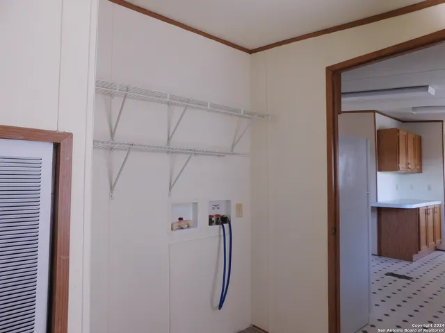 $175,000 | 110 Crestfield Drive, Pleasanton, TX 78064