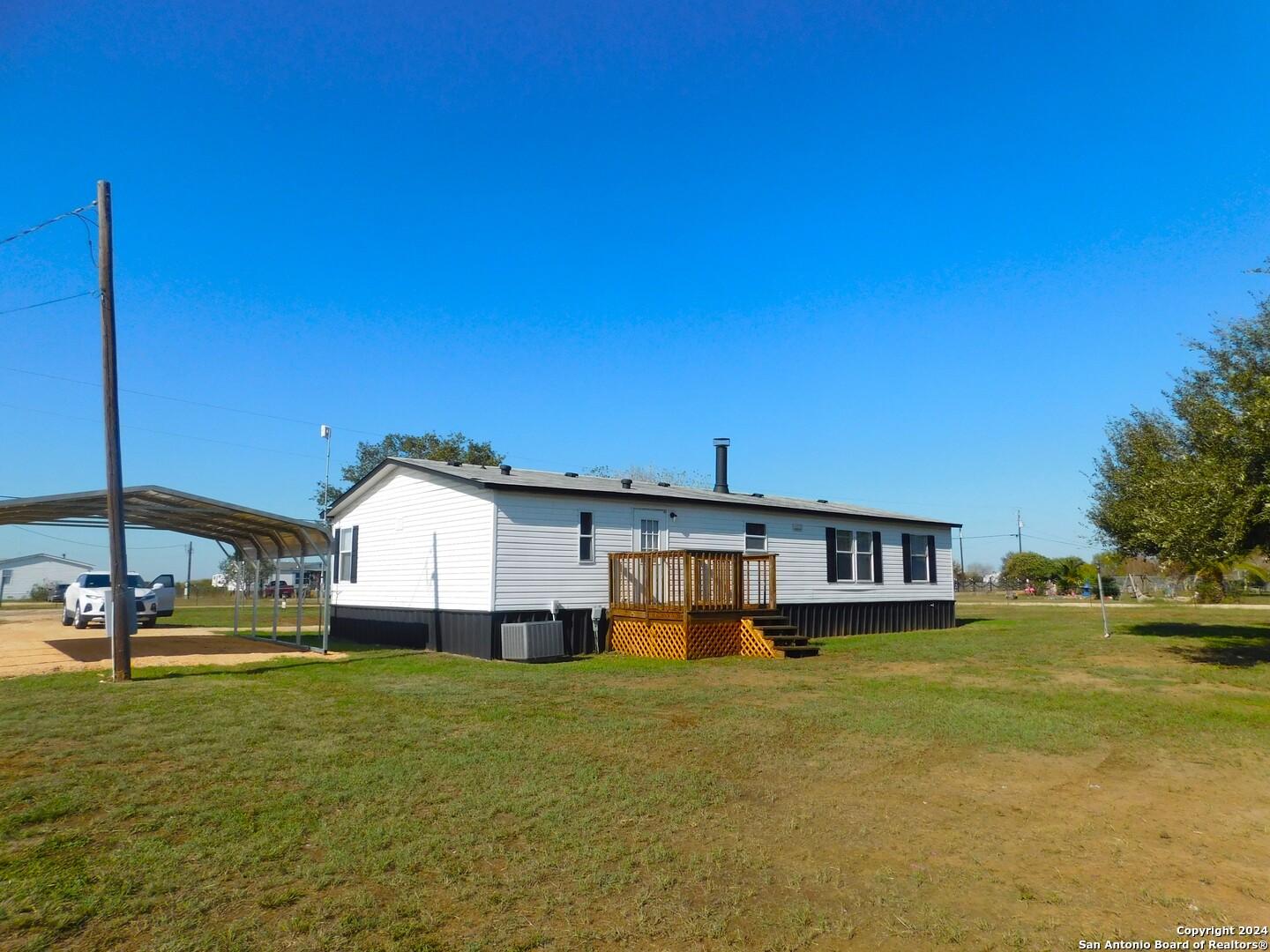 110 Crestfield Drive Pleasanton, TX 78064 - Photo 31 of 33