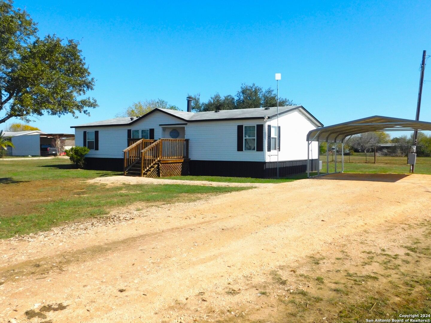 110 Crestfield Drive Pleasanton, TX 78064 - Photo 33 of 33