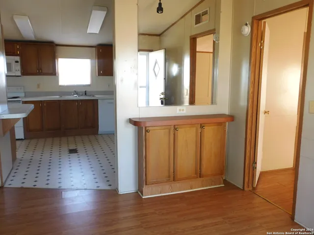 $175,000 | 110 Crestfield Drive, Pleasanton, TX 78064