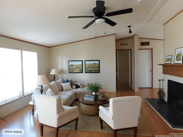 $175,000 | 110 Crestfield Drive, Pleasanton, TX 78064